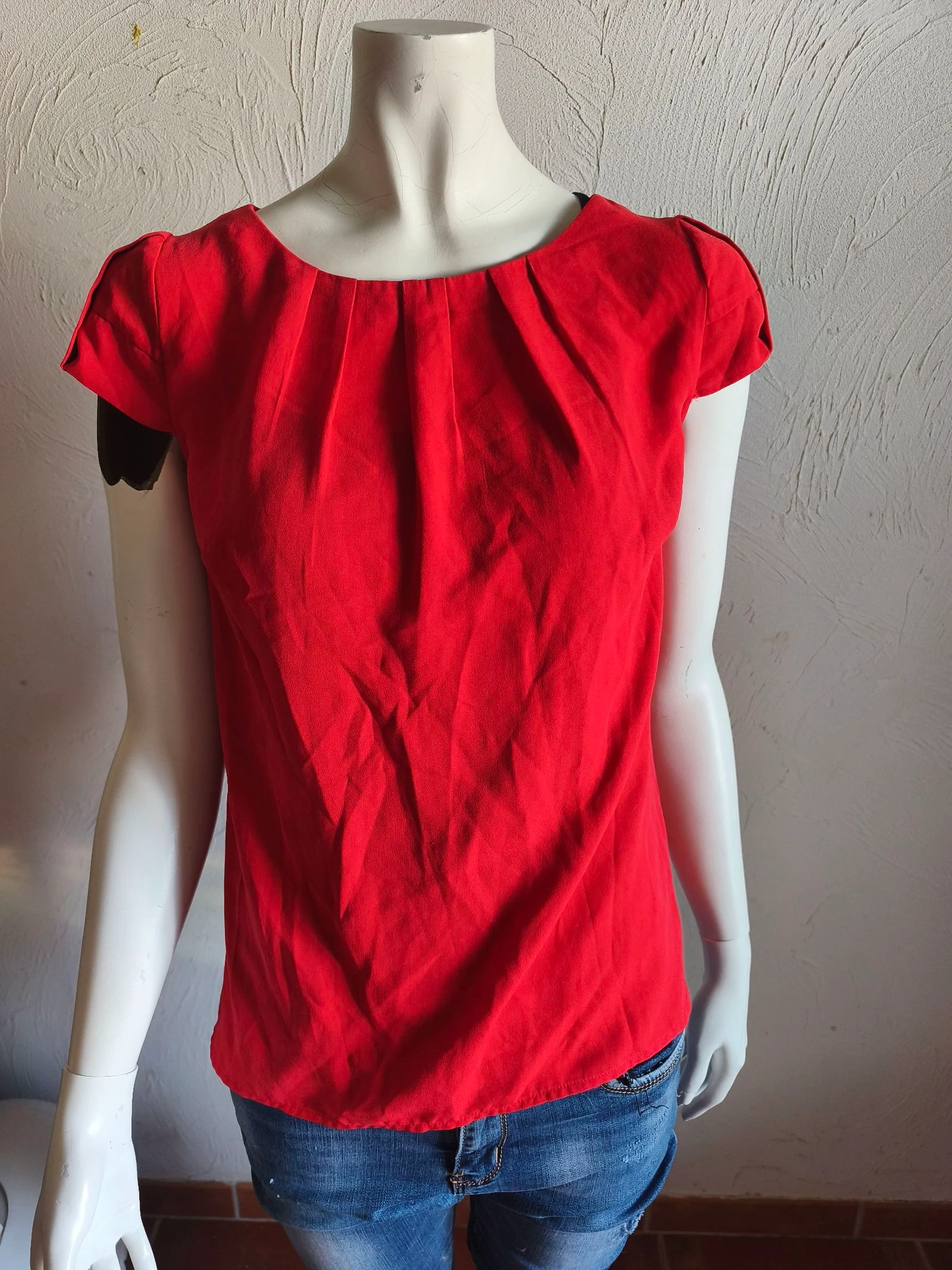 Set zwarte en rode blouses – photo 8